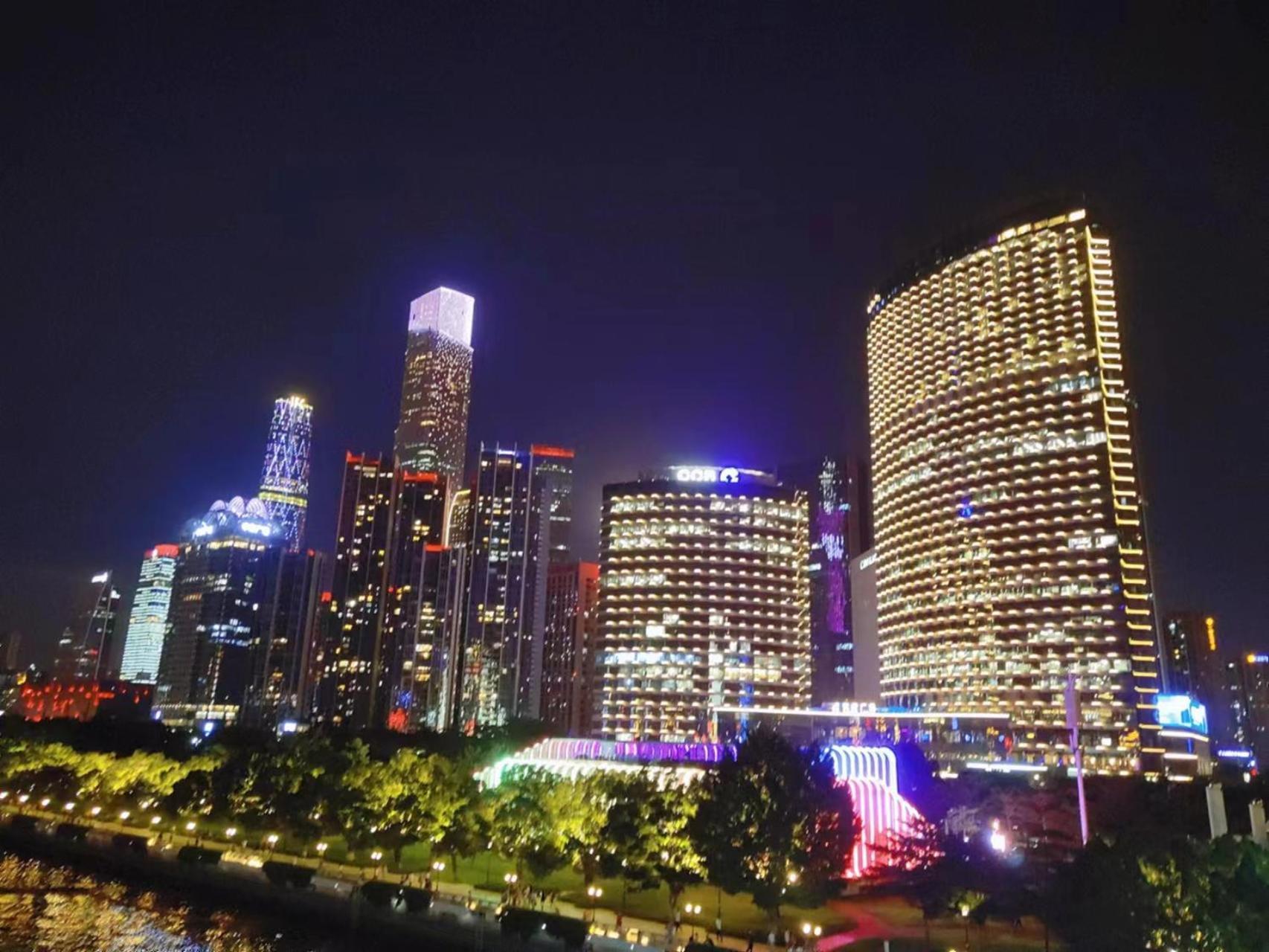 ไว่ฟีเติน อพาร์ตเมนต์ โพลี ดี Hotel กวางโจว ภายนอก รูปภาพ